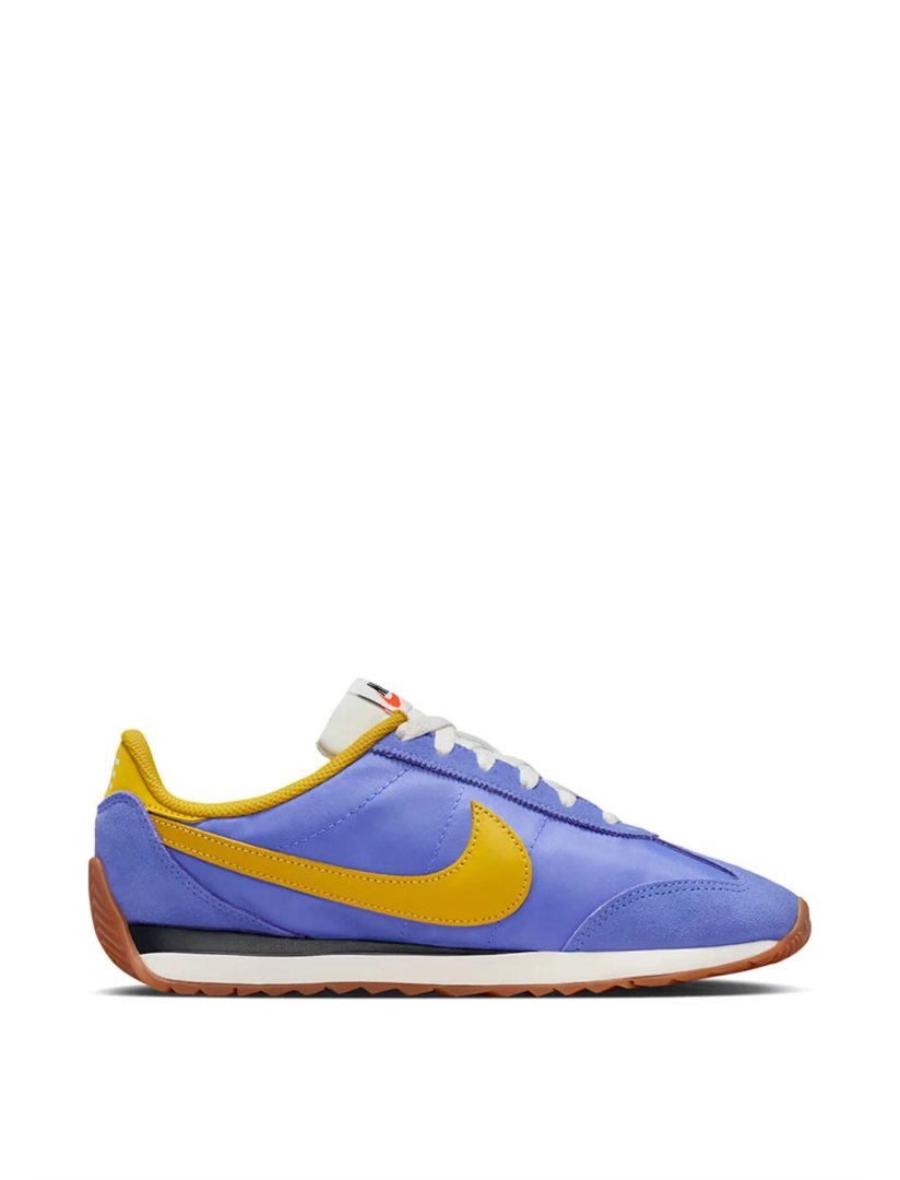 Nike_Female_003.jpg