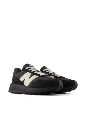 Женские кроссовки New Balance 370 замшевые черные - фото 2 - Miraton