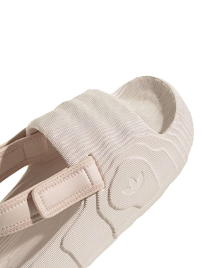 Жіночі сандалі Adidas Adilette 22 XLG гумові бежеві - фото 7 - Miraton