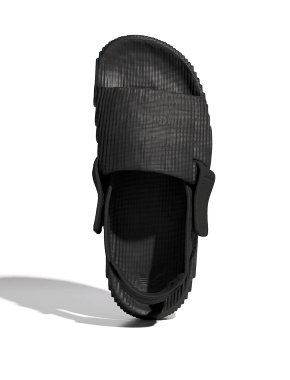 Женские сандалии Adidas Adilette 22 XLG резиновые черные - фото 4 - Miraton