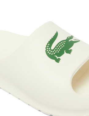 Женские шлепанцы Lacoste резиновые белые - фото 6 - Miraton