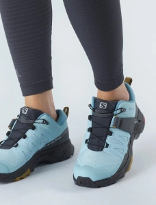 Жіночі кросівки Salomon X ULTRA 4 GTX W Cryst блакитні - фото  - Miraton