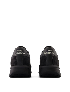 Женские кроссовки New Balance 370 замшевые черные - фото 5 - Miraton