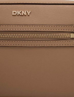 Жіноча сумка camera bag DKNY шкіряна бежева - фото 4 - Miraton