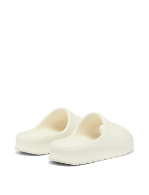 Женские шлепанцы Lacoste резиновые белые - фото 3 - Miraton