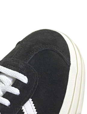Женские кеды Adidas Gazelle Bold замшевые черные - фото 7 - Miraton
