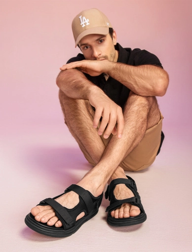 Мужские сандалии кожаные черные фото 1