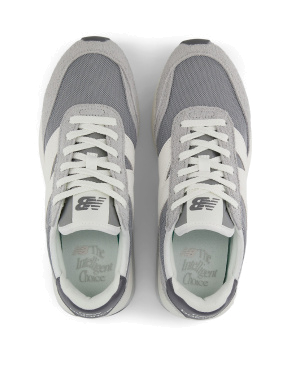 Чоловічі кросівки New Balance 370 замшеві сірі - фото 4 - Miraton