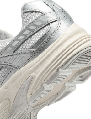 Жіночі кросівки Nike Initiator тканинні сірі - фото 8 - Miraton