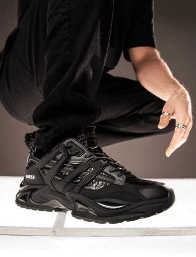 Мужские кроссовки Guess черные из экокожи фото 1