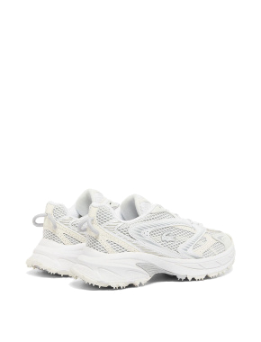 Женские кроссовки Lacoste велюровые белые - фото 3 - Miraton