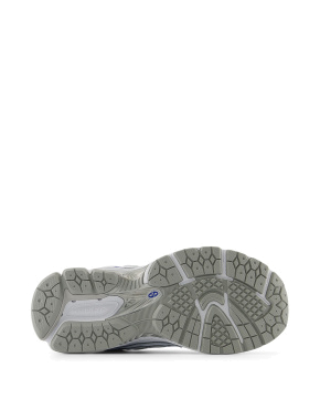 Жіночі кросівки New Balance 1906 тканини білі - фото 5 - Miraton