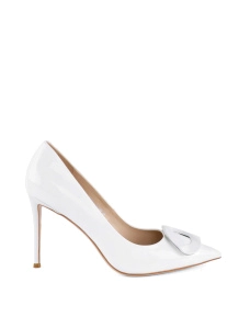 Жіночі туфлі лакові білі з гострим носком - фото  - Miraton