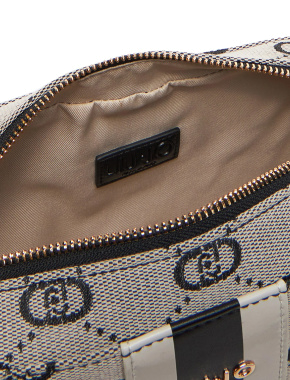 Женская сумка camera bag LIU JO из экокожи серая - фото 5 - Miraton
