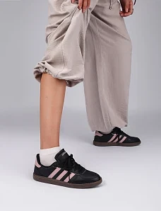 Жіночі кеди Adidas BREAKNET SLEEK чорні з екошкіри - фото  - Miraton