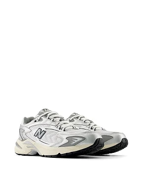 Жіночі кросівки New Balance 725 шкіряні білі білі - фото 3 - Miraton
