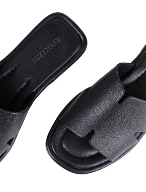 Жіночі шльопанці Attizzare шкіряні чорні - фото 5 - Miraton