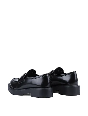 Жіночі туфлі Love Moschino шкіряні чорні - фото 5 - Miraton