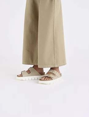 Жіночі шльопанці BIRKENSTOCK Arizona Chunky з екошкіри бежеві - фото 6 - Miraton