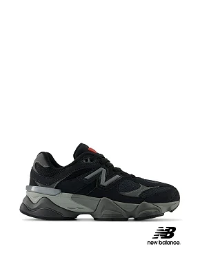 Жіночі кросівки New Balance 9060 замшеві чорні - фото 1 - Miraton