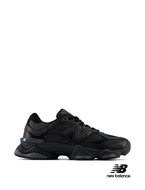 Жіночі кросівки New Balance 9060 шкіряні чорні - фото 1 - Miraton
