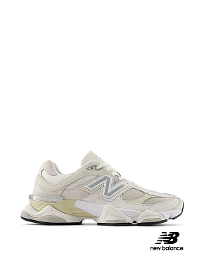 Жіночі кросівки New Balance 9060 замшеві бежеві - фото 1 - Miraton