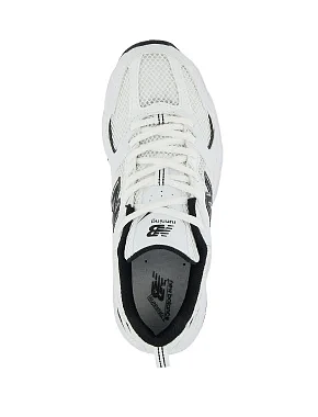 Жіночі кросівки New Balance 530 тканинні чорні - фото 4 - Miraton