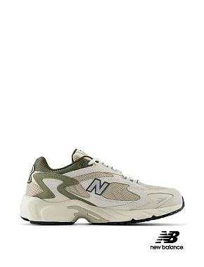 Мужские кроссовки New Balance 725 тканевые белые - фото 1 - Miraton