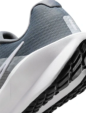 Чоловічі кросівки раннери Nike DOWNSHIFTER 13 тканинні сірі - фото 7 - Miraton