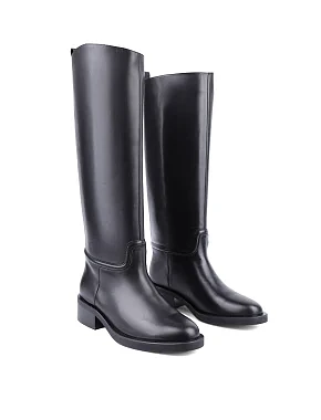 Жіночі чоботи Attizzare шкіряні чорні - фото 3 - Miraton
