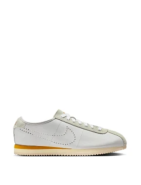 Жіночі кросівки Nike Cortez шкіряні бежеві - фото 1 - Miraton