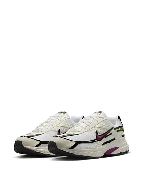 Жіночі кросівки Nike Initiator з екошкіри бежеві - фото 2 - Miraton