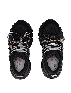 Жіночі кросівки зі штучної шкіри чорні - фото 1 - Miraton