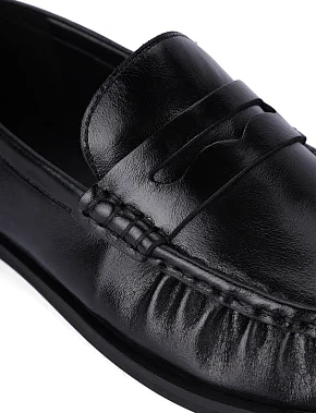 Жіночі туфлі з масляної шкіри чорні - фото 4 - Miraton