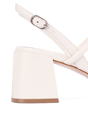 Босоніжки Attizzare - фото 4 - Miraton