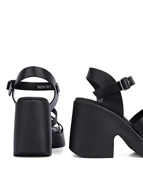 Жіночі босоніжки шкіряні чорні - фото 2 - Miraton