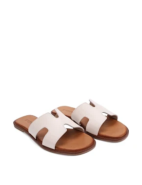 Женские шлепанцы кожаные рисового цвета - фото 2 - Miraton