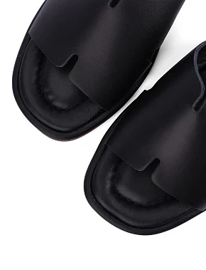 Женские шлепанцы кожаные черные - фото 4 - Miraton