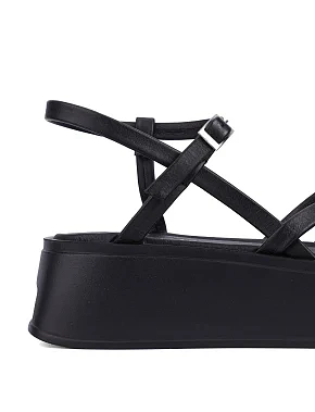 Женские босоножки кожаные черные - фото 4 - Miraton