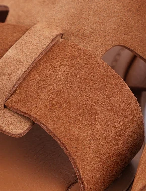 Женские шлепанцы велюровые бежевые - фото 4 - Miraton