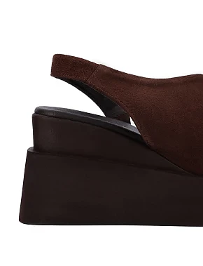 Жіночі босоніжки велюрові коричневі - фото 4 - Miraton