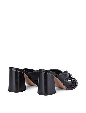 Сабо Pinko - фото 3 - Miraton