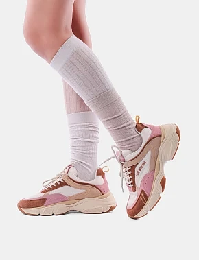 Женские кроссовки замшевые розовые - фото 1 - Miraton