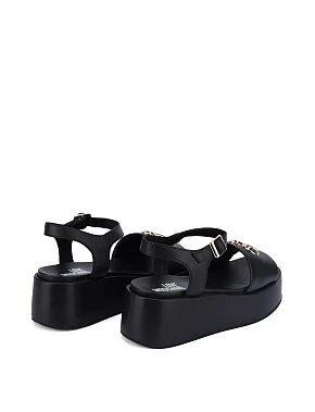 Сандалі Love Moschino - фото 3 - Miraton