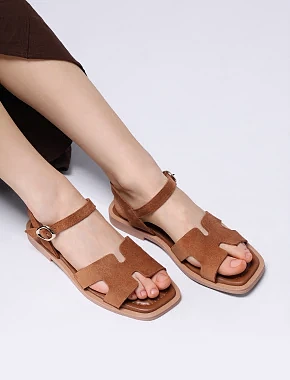 Женские сандалии велюровые бежевые - фото 6 - Miraton