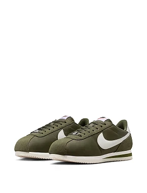 Женские кроссовки Nike W NIKE CORTEZ TXT кожаные зеленые - фото 2 - Miraton