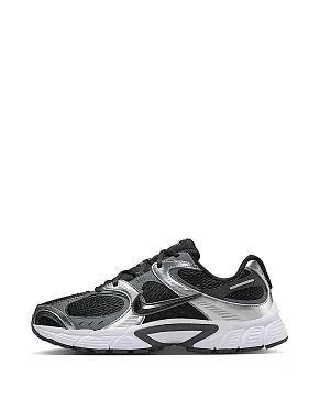 Мужские кроссовки Nike V5 RNR из экокожи черные