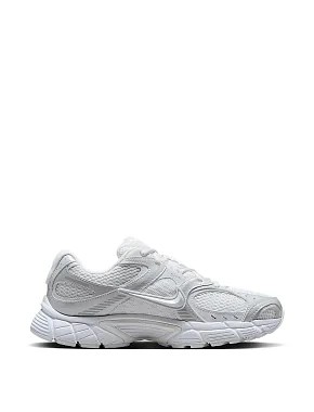 Женские кроссовки Nike V5 RNR текстильные белые - фото  - Miraton