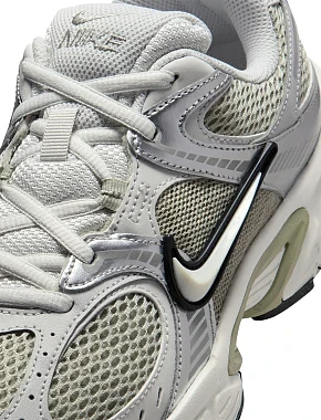 Женские кроссовки Nike V5 RNR текстильные белые - фото 5 - Miraton