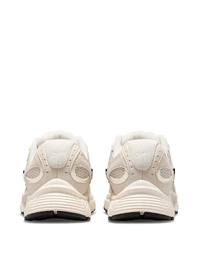 Жіночі кросівки Nike V5 RNR SUEDE текстильні бежеві - фото 4 - Miraton